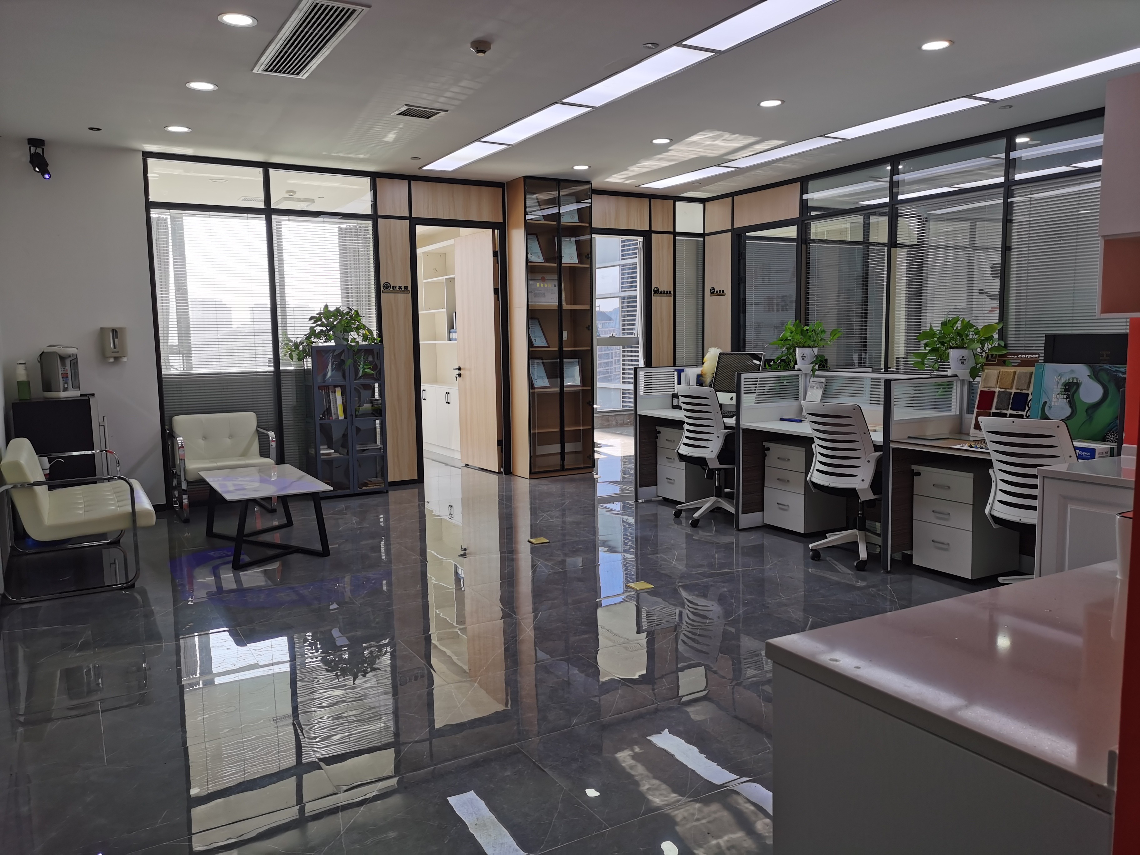 1668230282915436.jpg 1668230282915436.jpg